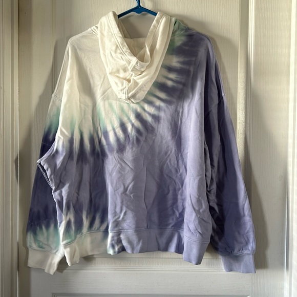 🎉2x HP🎊🆕NWT Purple Size XL WildFox Tie-Dye Hoodie - Picture 2 of 8